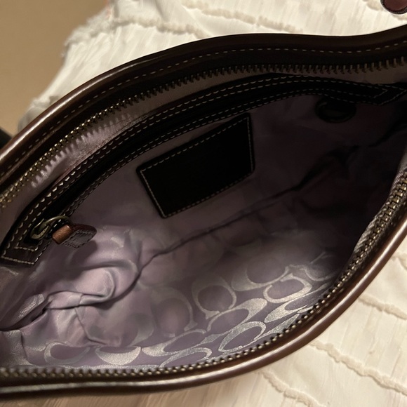 Coach Lavender Pink Suede Hobo Shoulder Bag 9658 - Picture 4 of 9